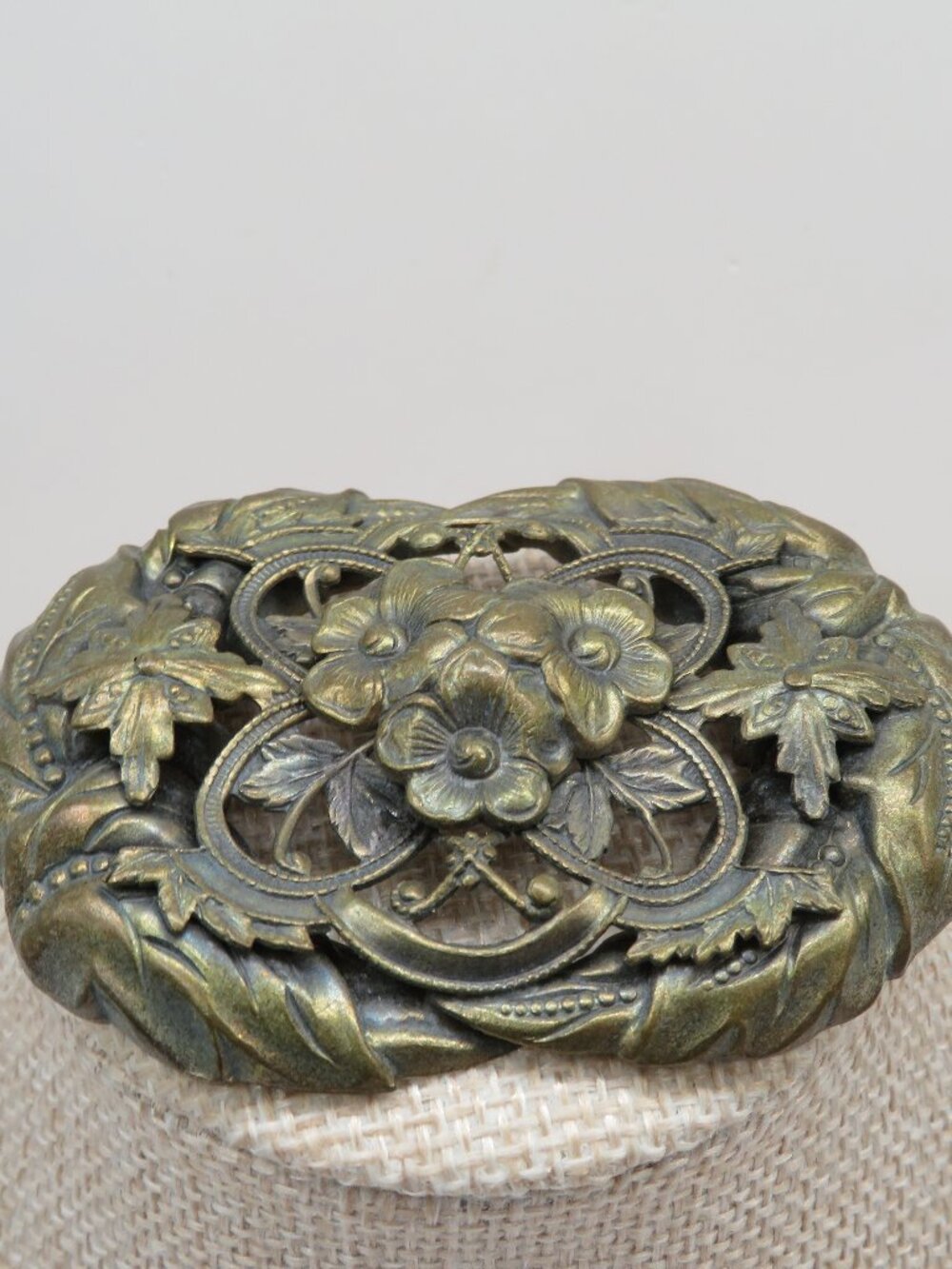 Vintage Floral Art Nouveau Brass Tone Brooch